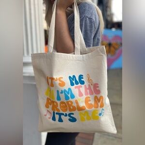 The Southern Pearl Uptown Boutique 
PROBLEM TOTE